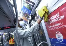 Realizan tareas para desinfectar en los trenes del metro de New York