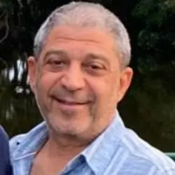 Se necesita personal