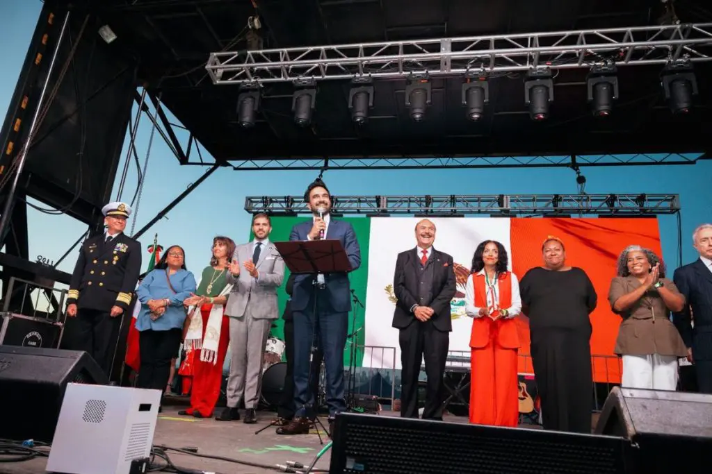 México celebra a lo grande (2)