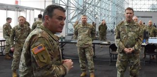 La-guardia-Nacional-trabajando-en-jacob-Javits-Center