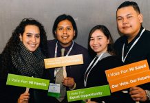 Destacan poder electoral latinos