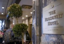 Hispanos desempleados por cierre de Hotel