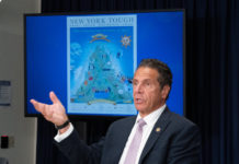 Cuomo propone aumento de beneficios parciales de desempleo El gobernador Andrew Cuomo anuncia medidas a favor de los empleados a tiempo parcial.