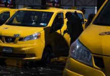 Taxistas de Nueva York afectados por pandemia coronavirus. EFE.