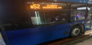 Los pasajeros de los autobuses de Queens, están descontentos de tener que pagar el pasaje en máquinas. Muchos no pagan y son multados.