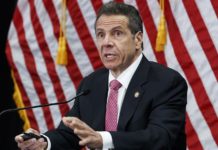 Cuomo dice que no renunciará y arremete contra los que le han dado la espalda