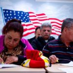 Use “todas las herramientas” en favor de reforma migratoria
