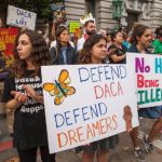 Activistas que defienden a los inmigrantes, durante la campaña inicial a favor de la ley ejecutiva DACA.