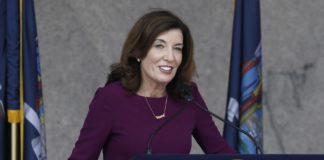 La gobernadora de Nueva York, Kathy Hochul. EFE