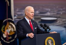 Biden: nueva variante de covid es "motivo de preocupación, pero no de pánico"