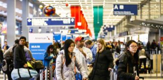 Viajeros estadounidenses en temporada navideña serán el 34 % más que en 2020