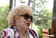 Silvia Pinal deja el hospital y sigue tratamiento contra Covid en casa Silvia Pinal deja el hospital y sigue tratamiento contra Covid en casa
