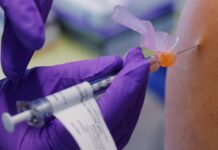 Aprueban la dosis de refuerzo de Pfizer para los niños de 12 a 15 años Aprueban la dosis de refuerzo de Pfizer para los niños de 12 a 15 años