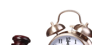 Juez ordena a Trump testificar en investigación sobre su empresa