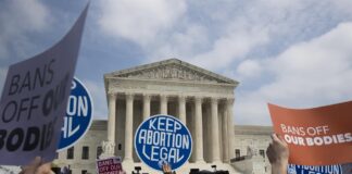 Marcha contra la abolición de la ley del aborto. EFE