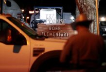 Policía patrullará escuelas en Nueva York hasta fin del año
