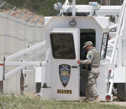 Rechazan Guardia Nacional en centro para inmigrantes