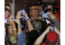 Trump hace planes para celebrar los 250 años de EE.UU., dando por seguro que ganará