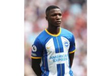 Moisés Caicedo firma ocho temporadas con el Chelsea