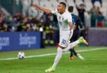 Mbappé “Nació para jugar aquí”