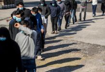 EE.UU. reanuda los vuelos de deportación a Venezuela para disuadir la migración