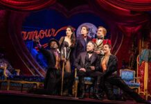 El musical ‘Moulin Rouge!’ de Nueva York ofrece un taller de guion gratis para hispanos