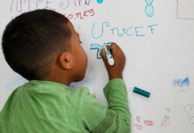 Piden la protección de niños migrantes