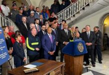 Adams anuncia obras y acuerdos laborales millonarios en Willets Point