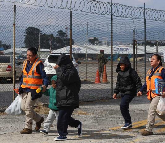 Guatemala anuncia un “refuerzo” institucional para atender a los deportados desde EE.UU.