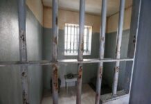 Condenan a dueña de guardería donde murió un niño por fentanilo
