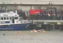 Varios españoles muertos al caer un helicóptero en río Hudson de Nueva York