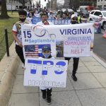 Inmigrantes hondureños protestan contra la anulación del TPS. EFE