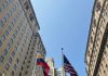 La bandera de Ecuador fue izada en Manhattan recientemente. Foto Consulado SM