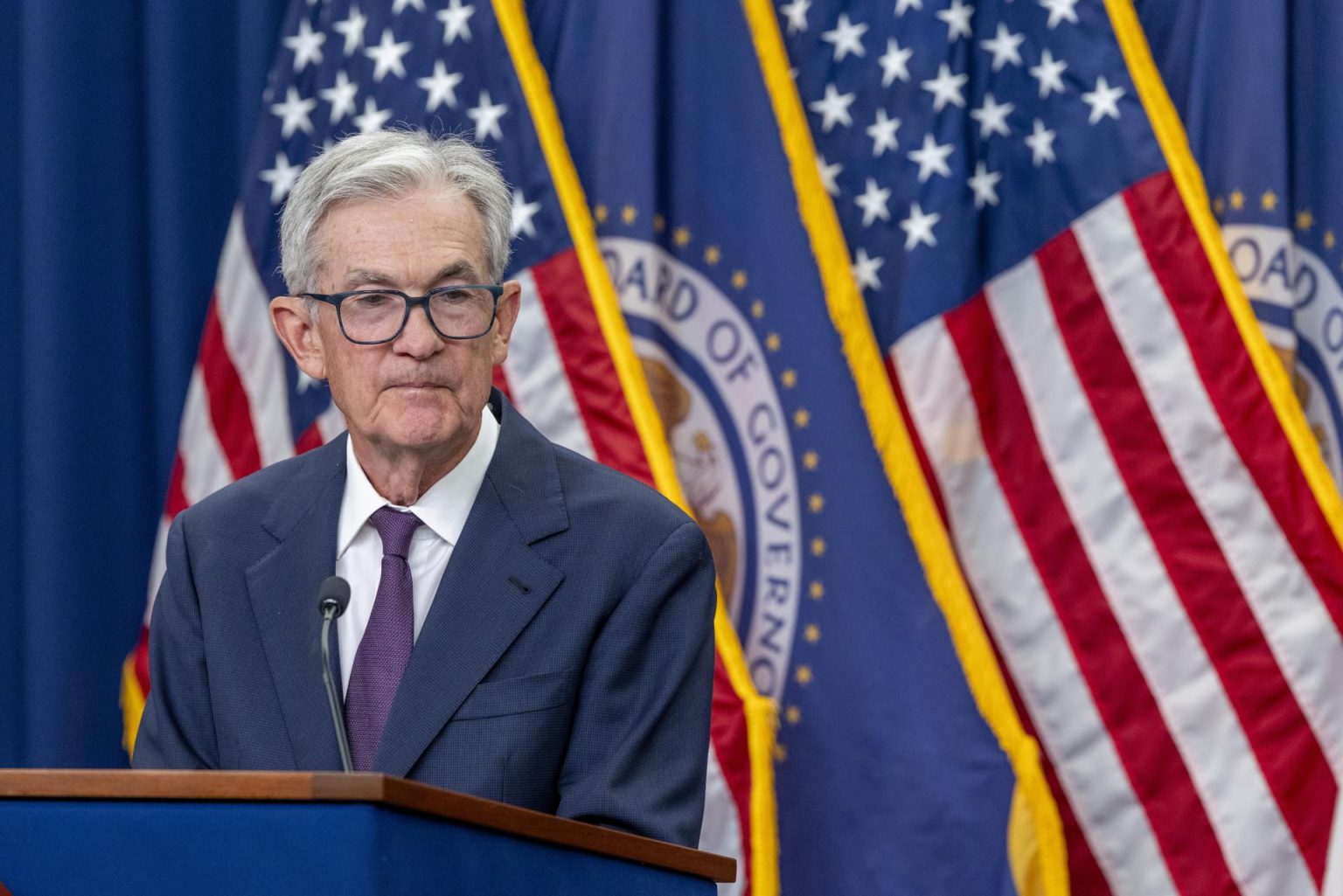 La Fed baja los tipos de interés y prevé nuevas reducciones