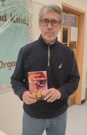 El escritor peruano Fernando Morote. Foto Hansel Mera
