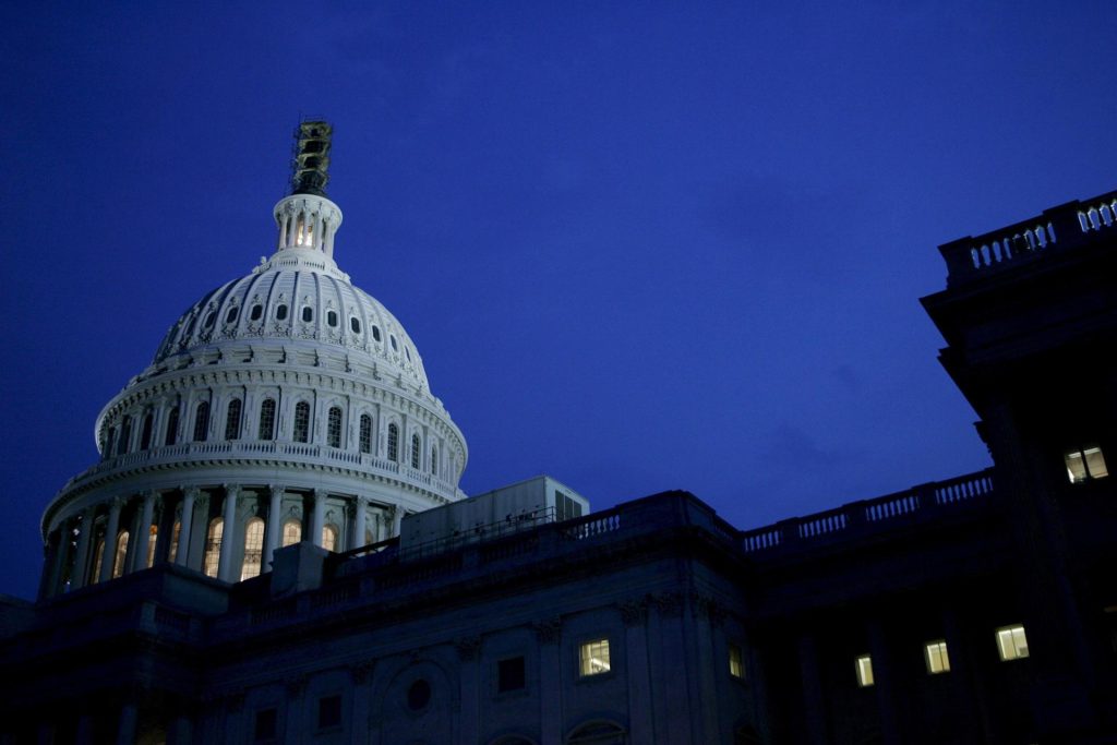 Senado aprueba acuerdo para reabrir el Gobierno . El senado de los EEUU. Foto EFE