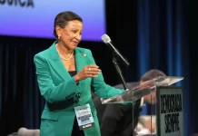 Nydia Velázquez deja el Congreso en 2026