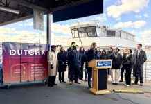 Nueva York lanza su primer corredor fluvial de carga