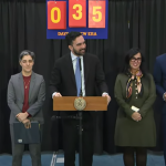 Anuncian inversión de $34,4 millones para bombas de calor en viviendas de Beach 41St. Street