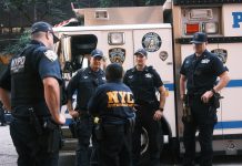 NYPD refuerza patrullajes en Nueva York ante aumento de tensiones internacionales