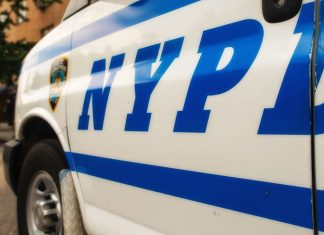 Hombre muere baleado en complejo de viviendas de Brooklyn