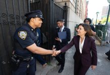 Hochul: “Mantener a los neoyorquinos seguros es mi máxima prioridad”