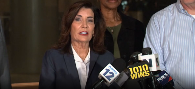 La gobernadora Kathy Hochul anunció el fin de la huelga.