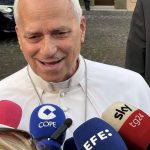 El papa espera ir a México y ve «posible» viajar a Perú