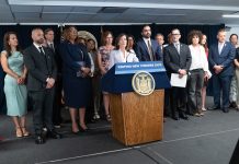 La gobernadora Kathy Hochul