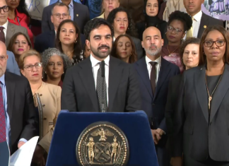 Nueva York y 21 estados demandan al gobierno por la nueva norma de “carga pública”